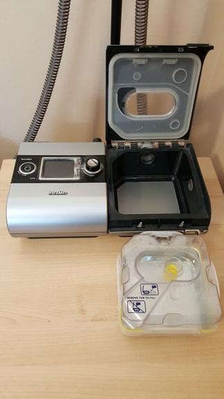 CPAP and humidifier.jpg