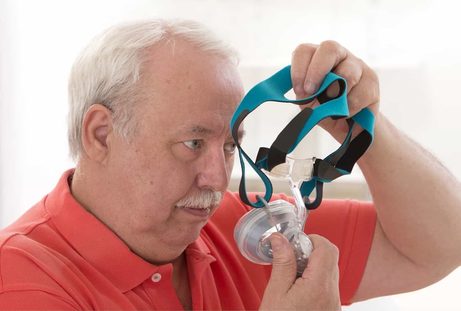 Different Types of CPAP masks Nasal CPAP, nasal pillows, and full face