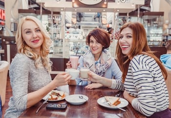 women_at_lunch.jpg