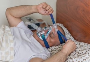 Overtightening a CPAP mask can interfere with fit and performance